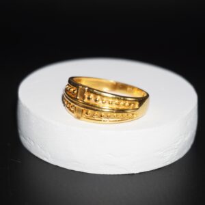916 Gold Plain Traditional Ring