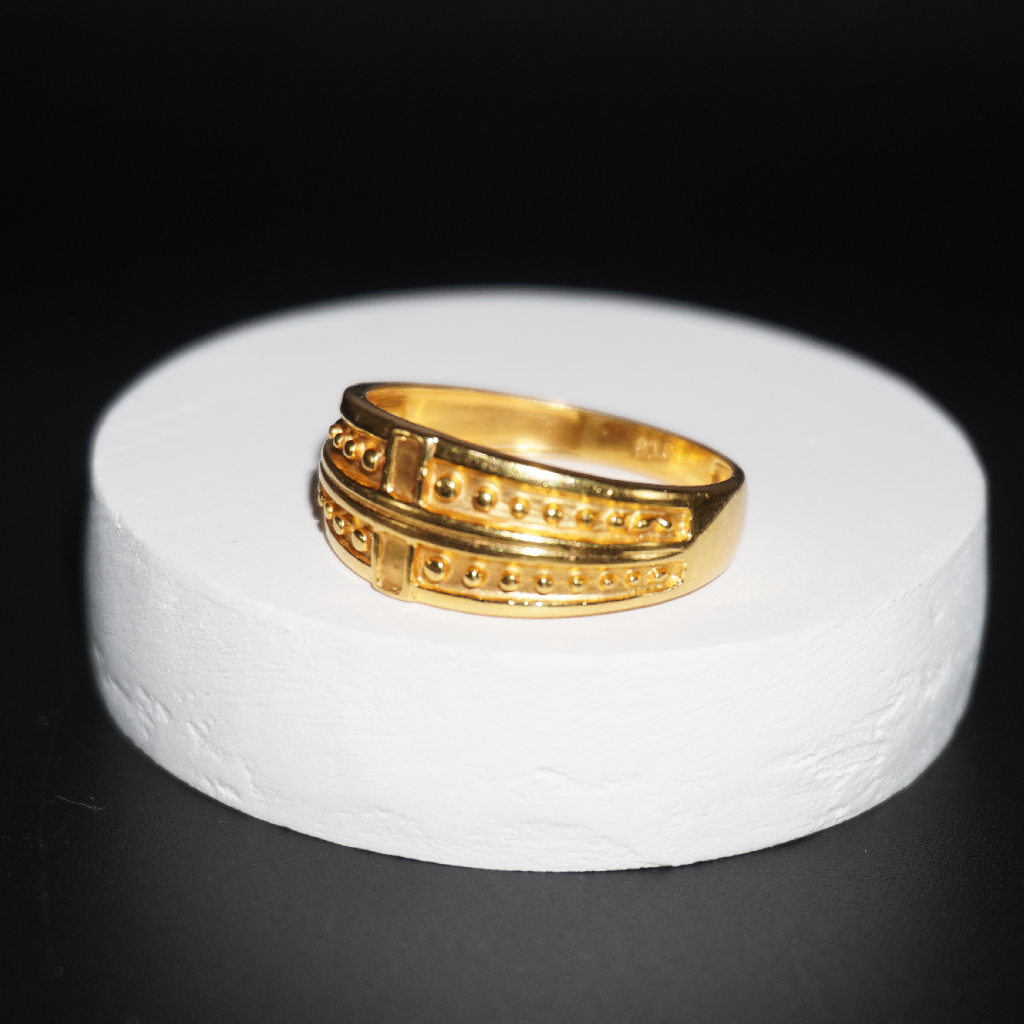 916 Gold Plain Traditional Ring