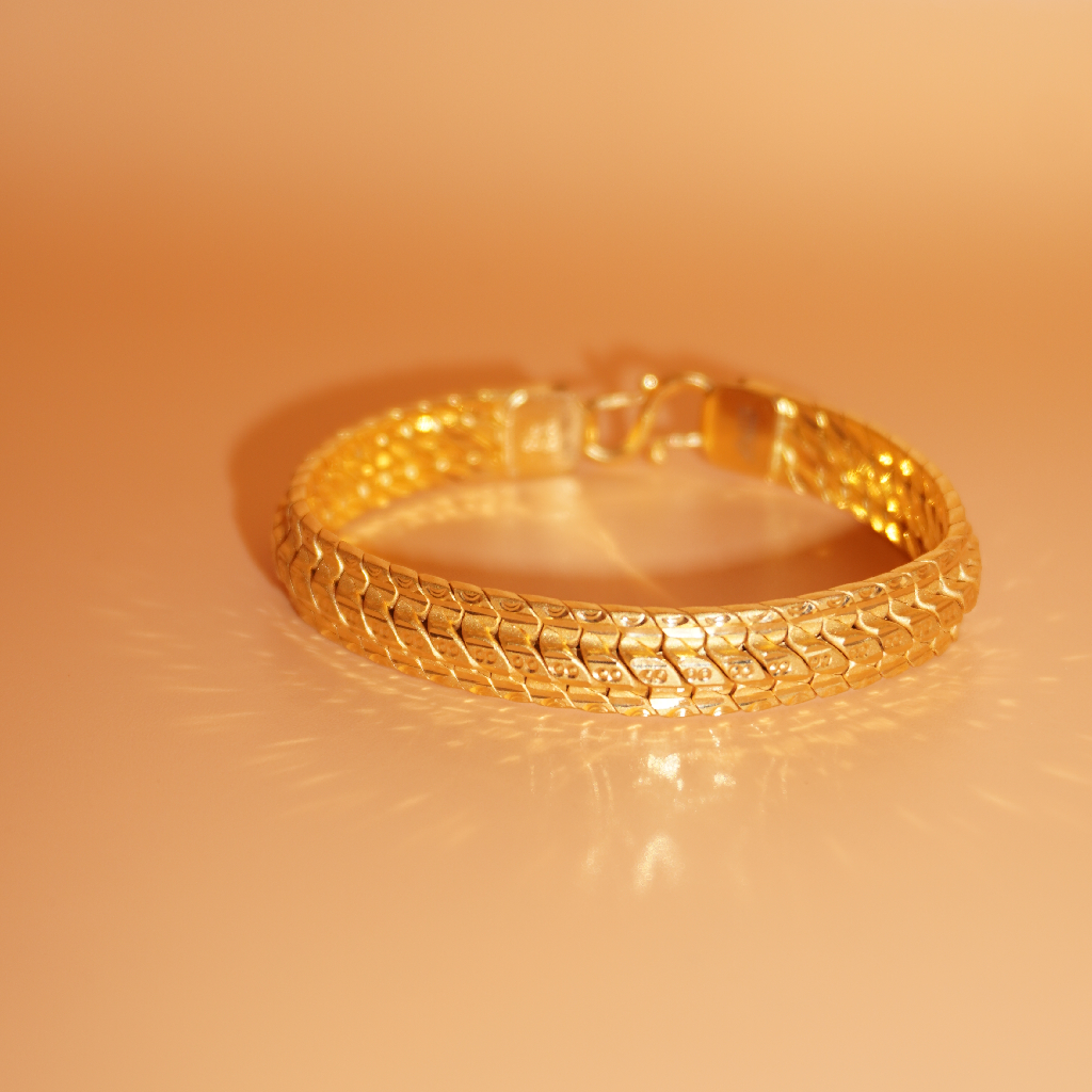 22k Gold Plain Design Bracelet