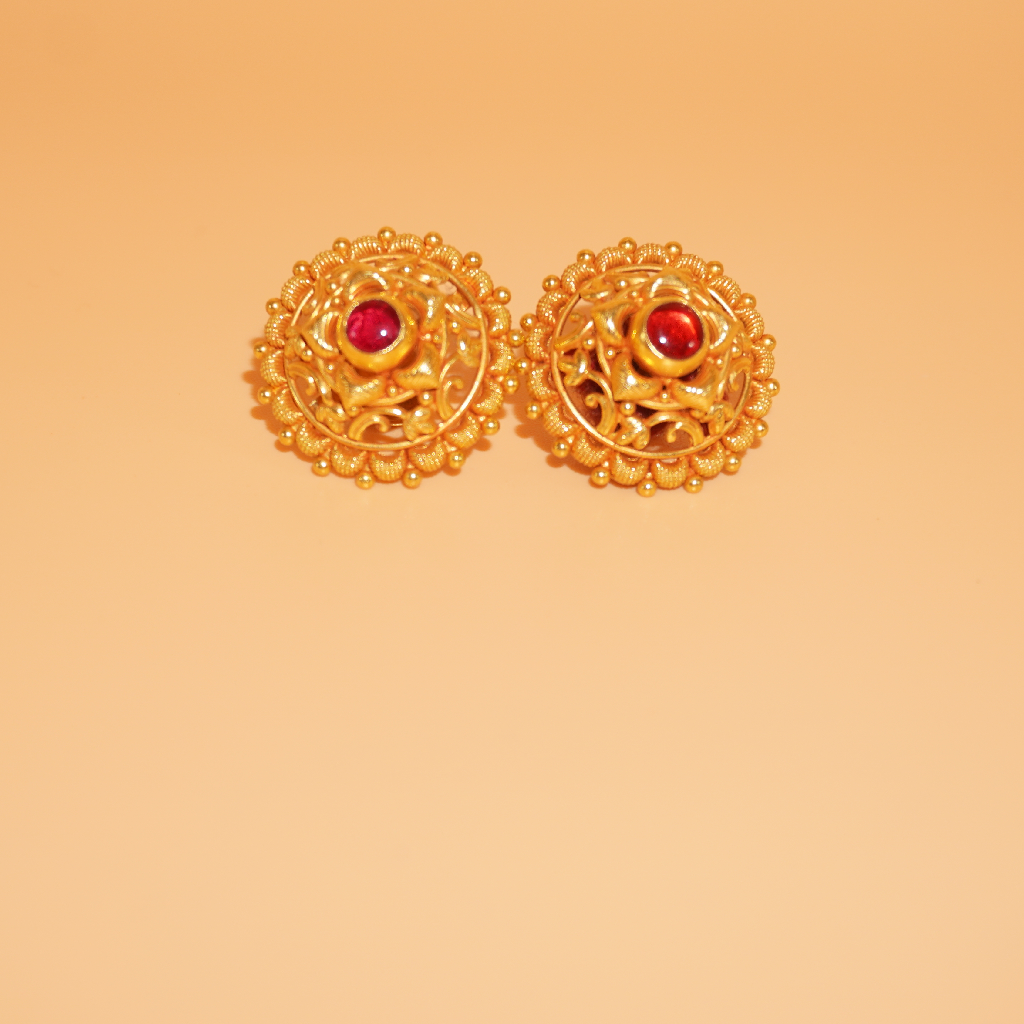 916 Gold Antique Earrings