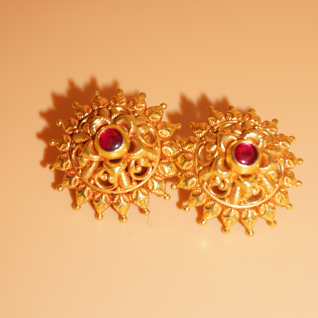 22k Gold Antique Earrings