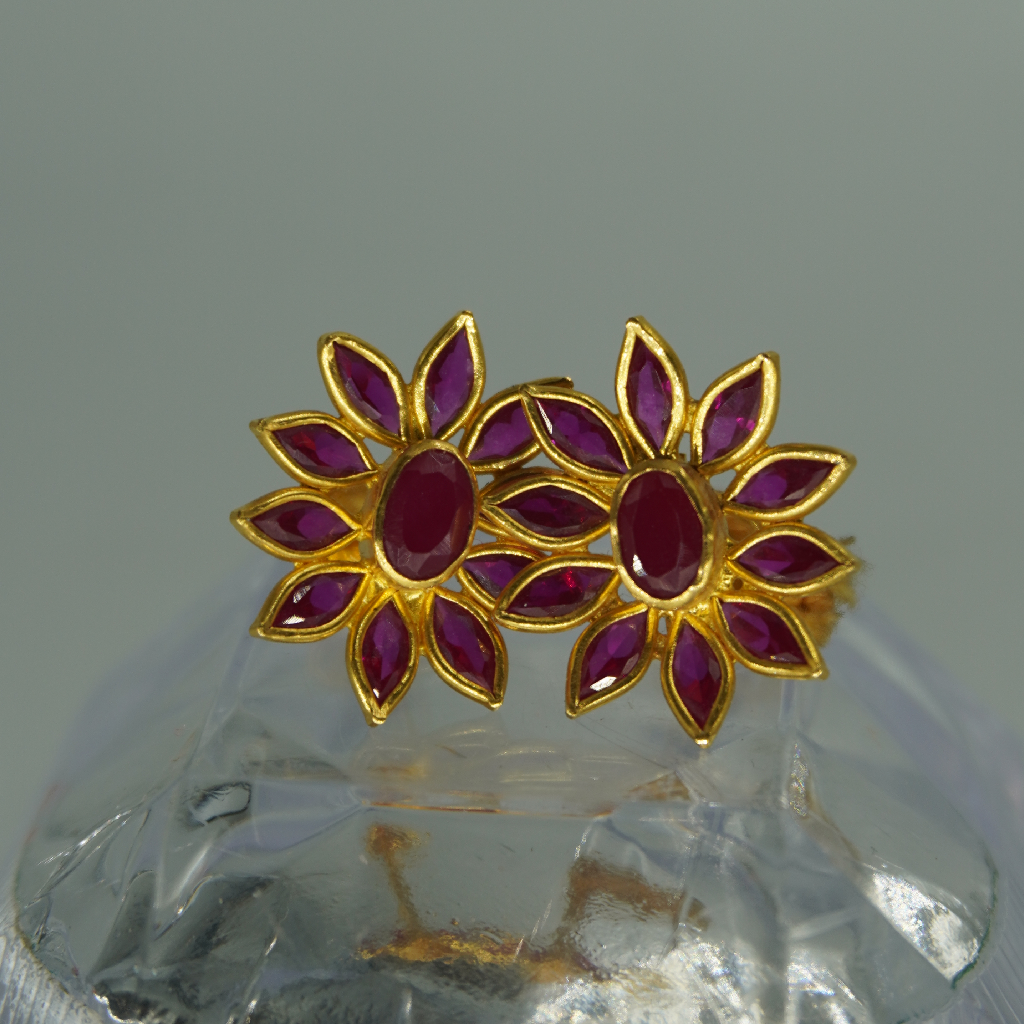 22k Gold Fancy Earrings