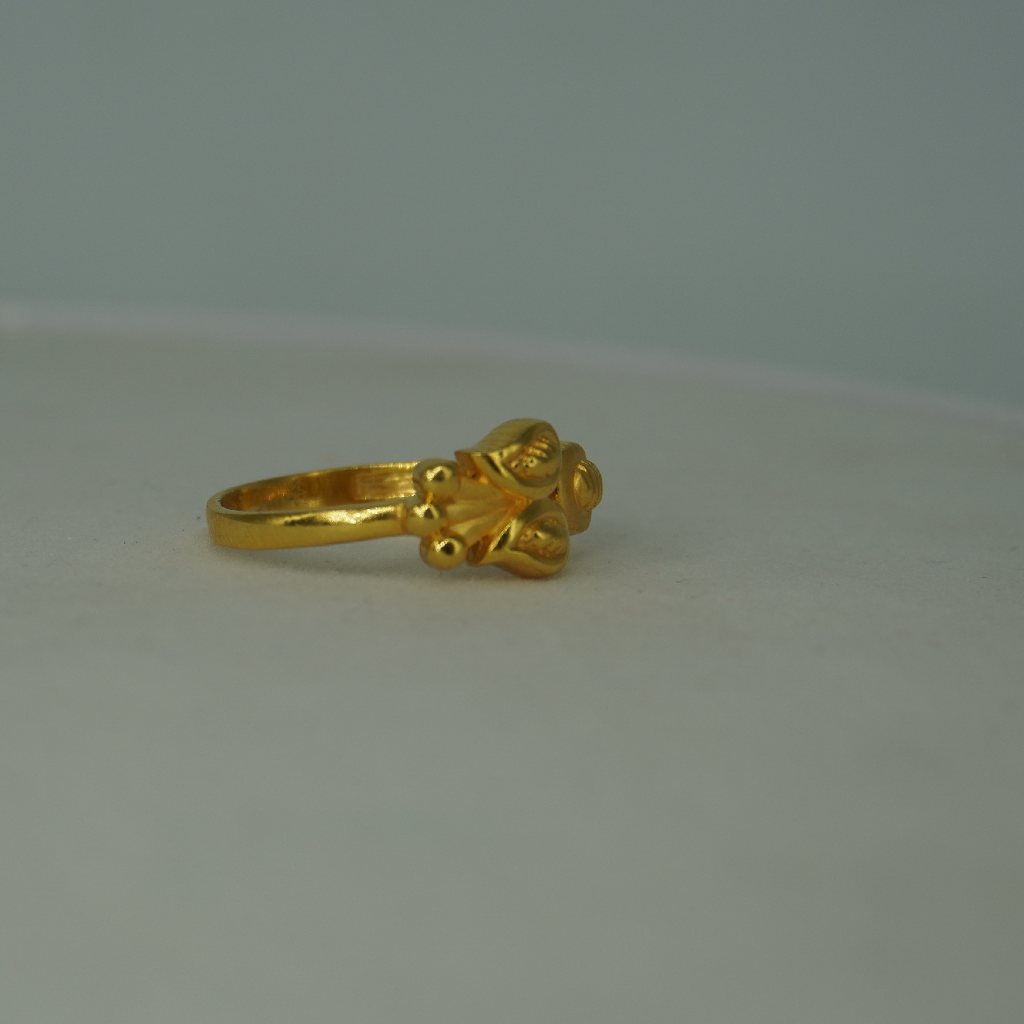916 Gold Plain Fancy Ring