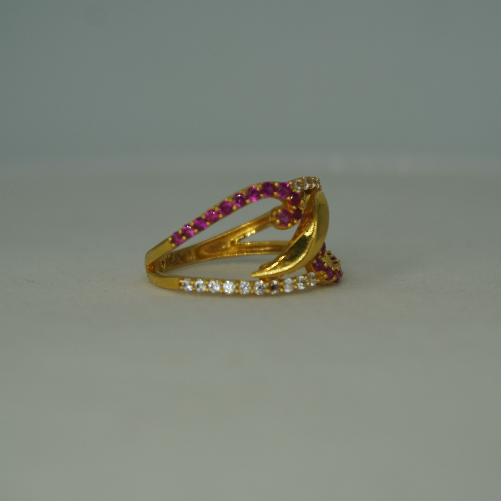916  Gold Fancy Ring