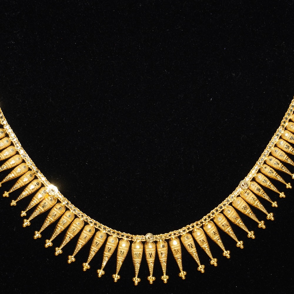 22k gold fancy necklace