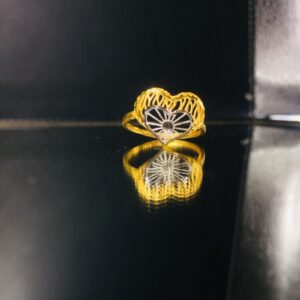 Gold Fancy Ladies Ring