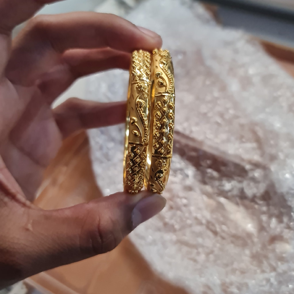 916 Gold Ladies Ring