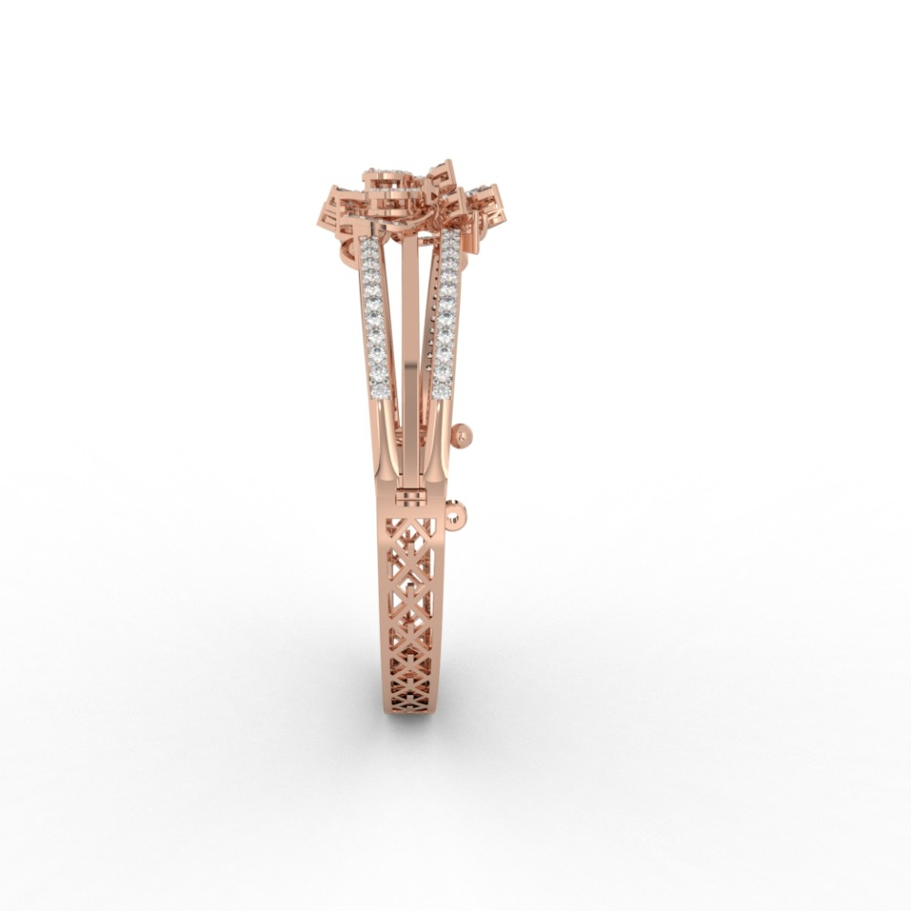 Gleaming Regal Diamond Bracelet