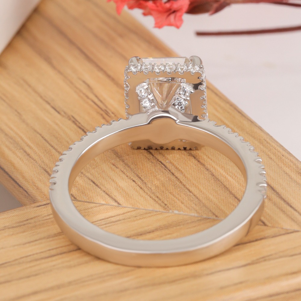 2.89ct Radiant Moissanite Lovely Diamond Ring