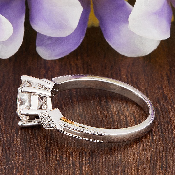 Round moissanite silver ring for girls