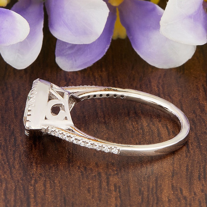 1.54ct Marquise Moissanite Diamond Ring