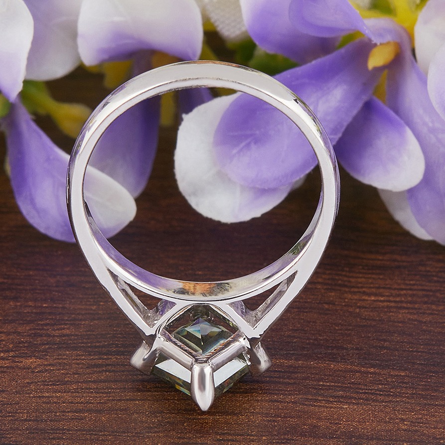 Green Kite Moissanite Diamond Ring for Women's