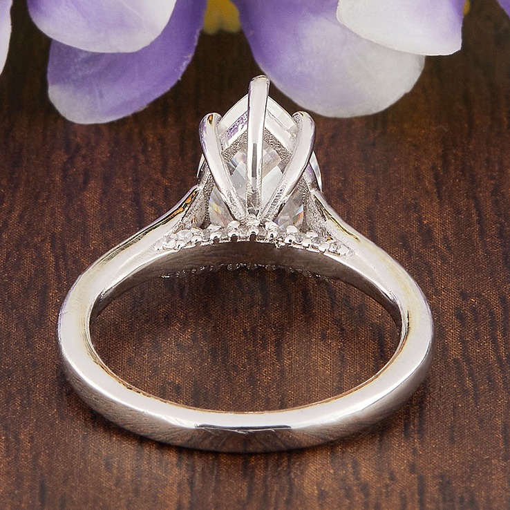 2.15ct Pear Moissanite Diamond Ring for Vintage