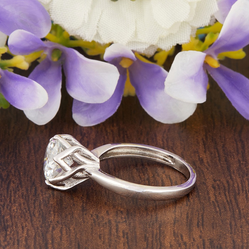 solitaire Moissanite Diamond Ring in Silver