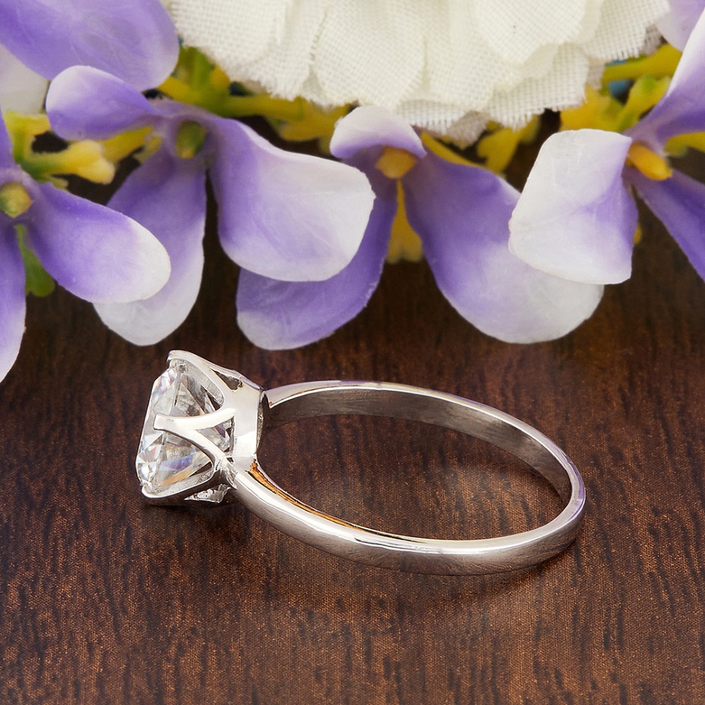 Round Moissanite Silver Diamond Ring