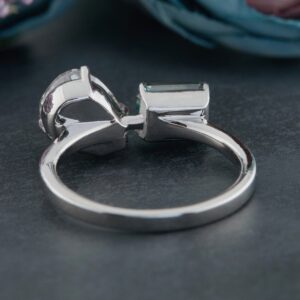 Pears and Emerald Moissanite Ring for Girls