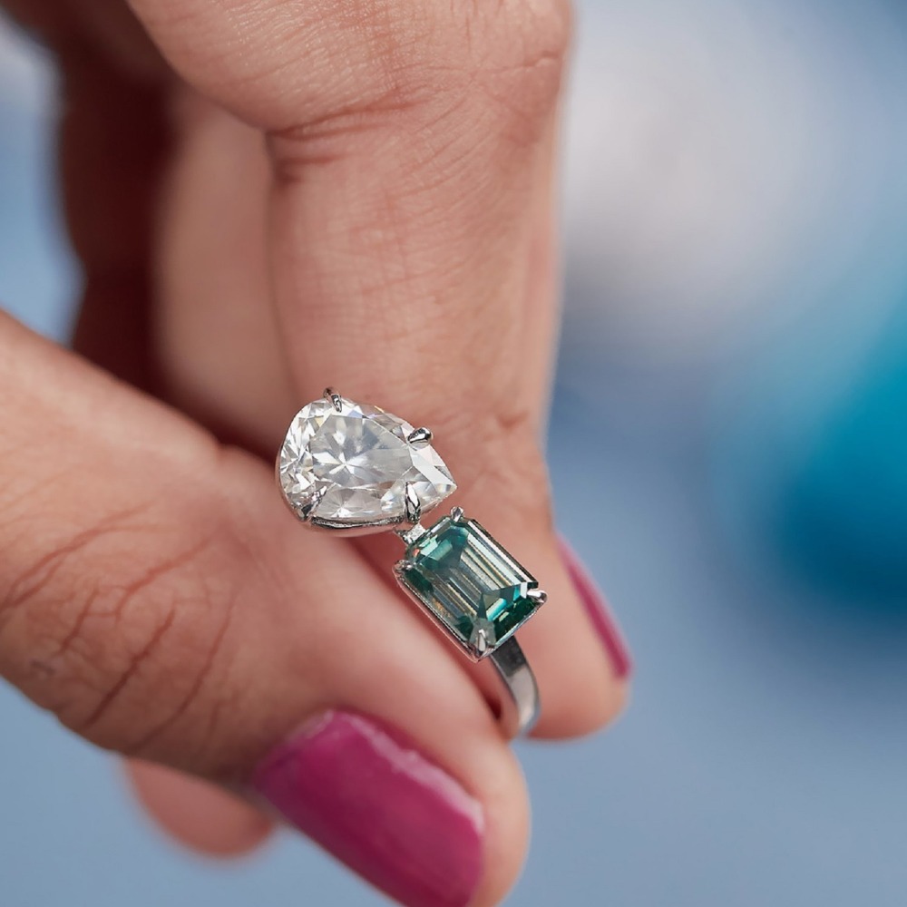 Pears and Emerald Moissanite Ring for Girls