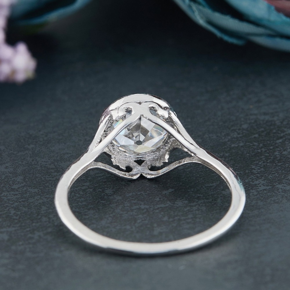 Moissanite diamond ring in silver