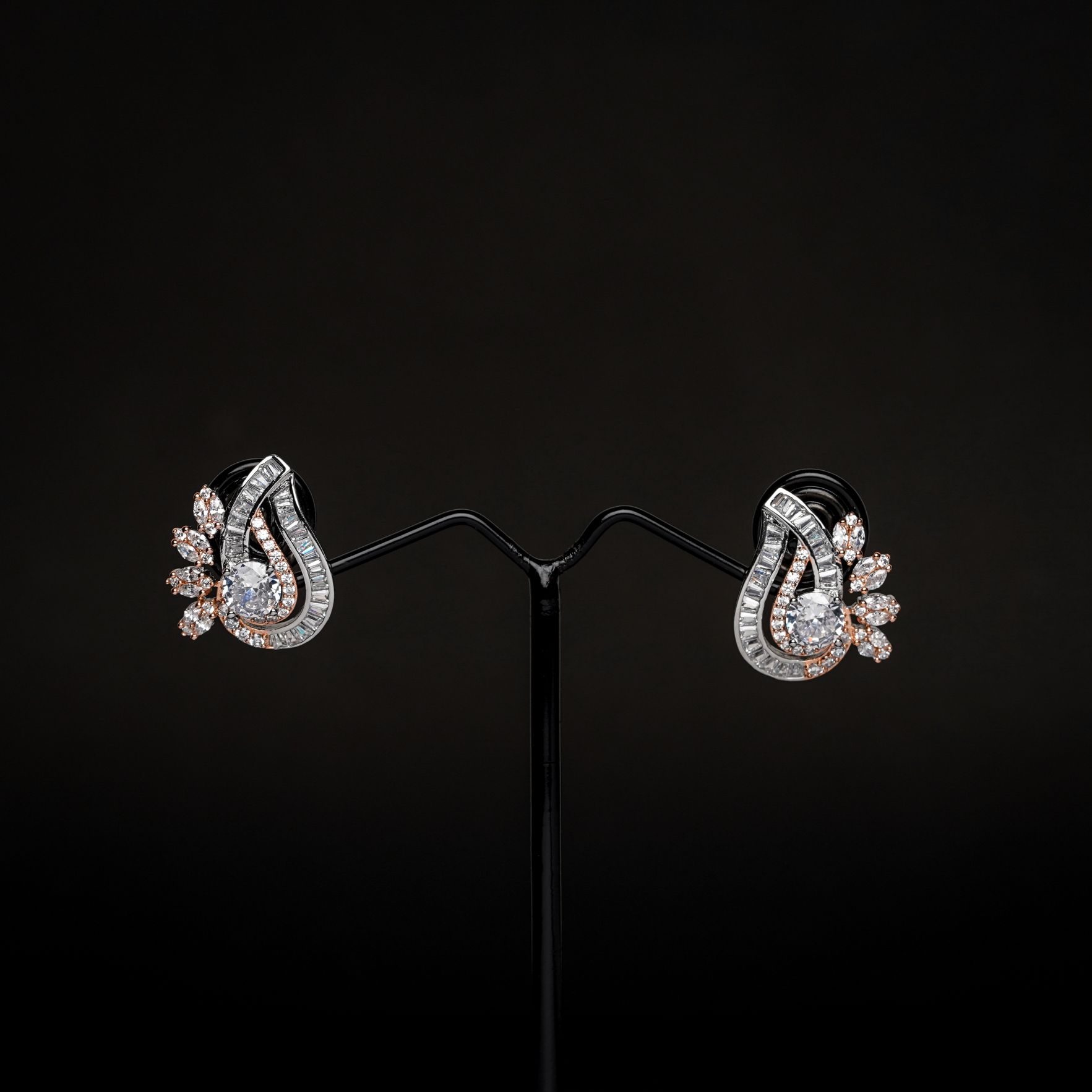 Rositaa Rose Gold Sliver Plated Stud Earring