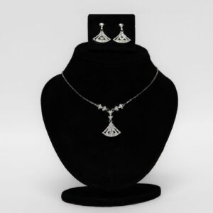 Silver umbrella neckline with earrings