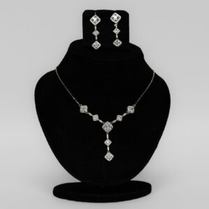 Silver square zircon neckline with earrings