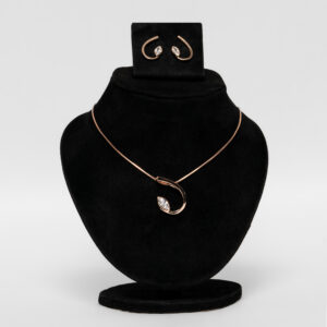 Rose Gold Stylish Pendant Set