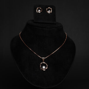 Rositaa Pearl Nest Rose Gold Pendant Set