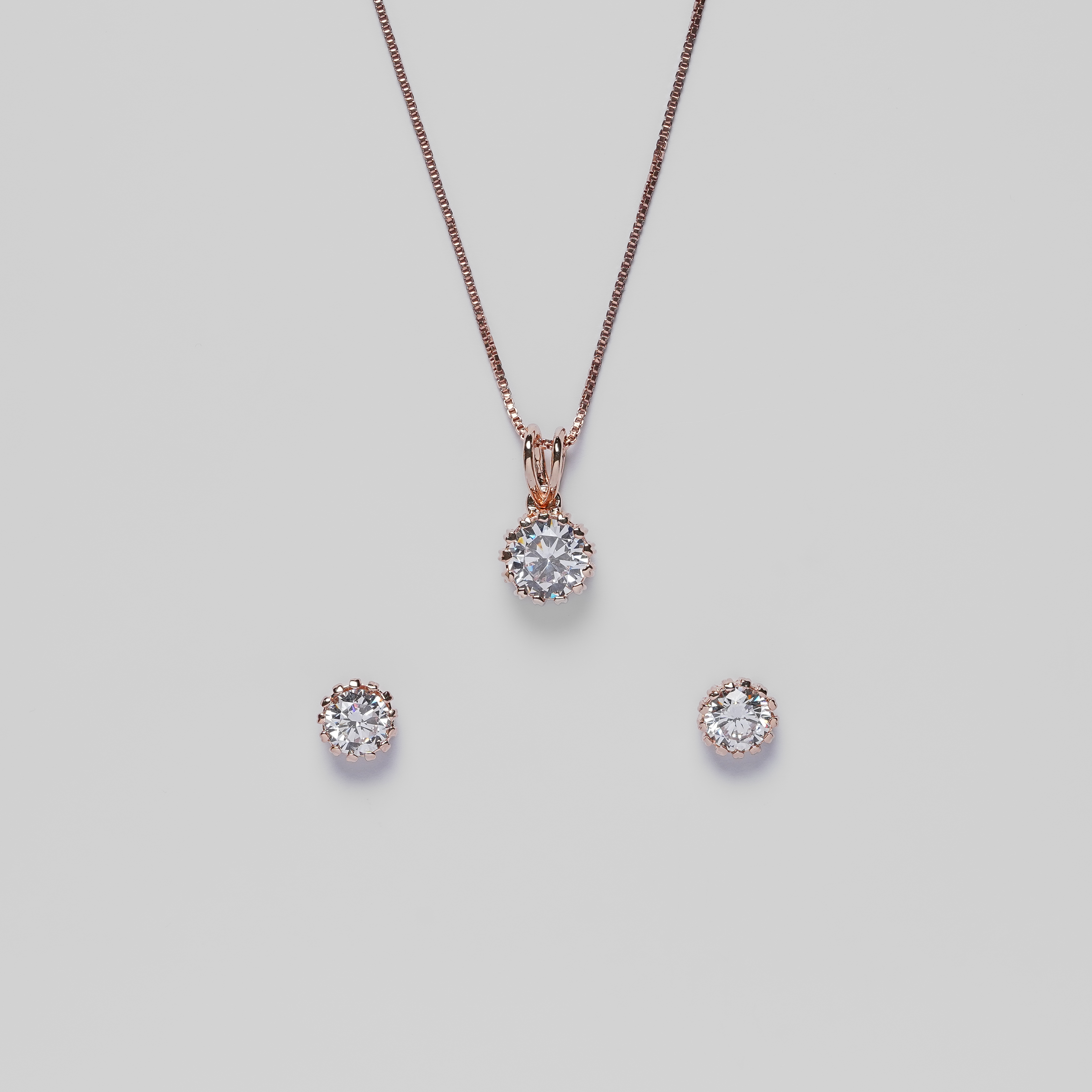 Solitaire Rose Gold Pendant Set.