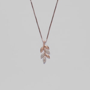 Rositaa Studded Leaf Pendant Set