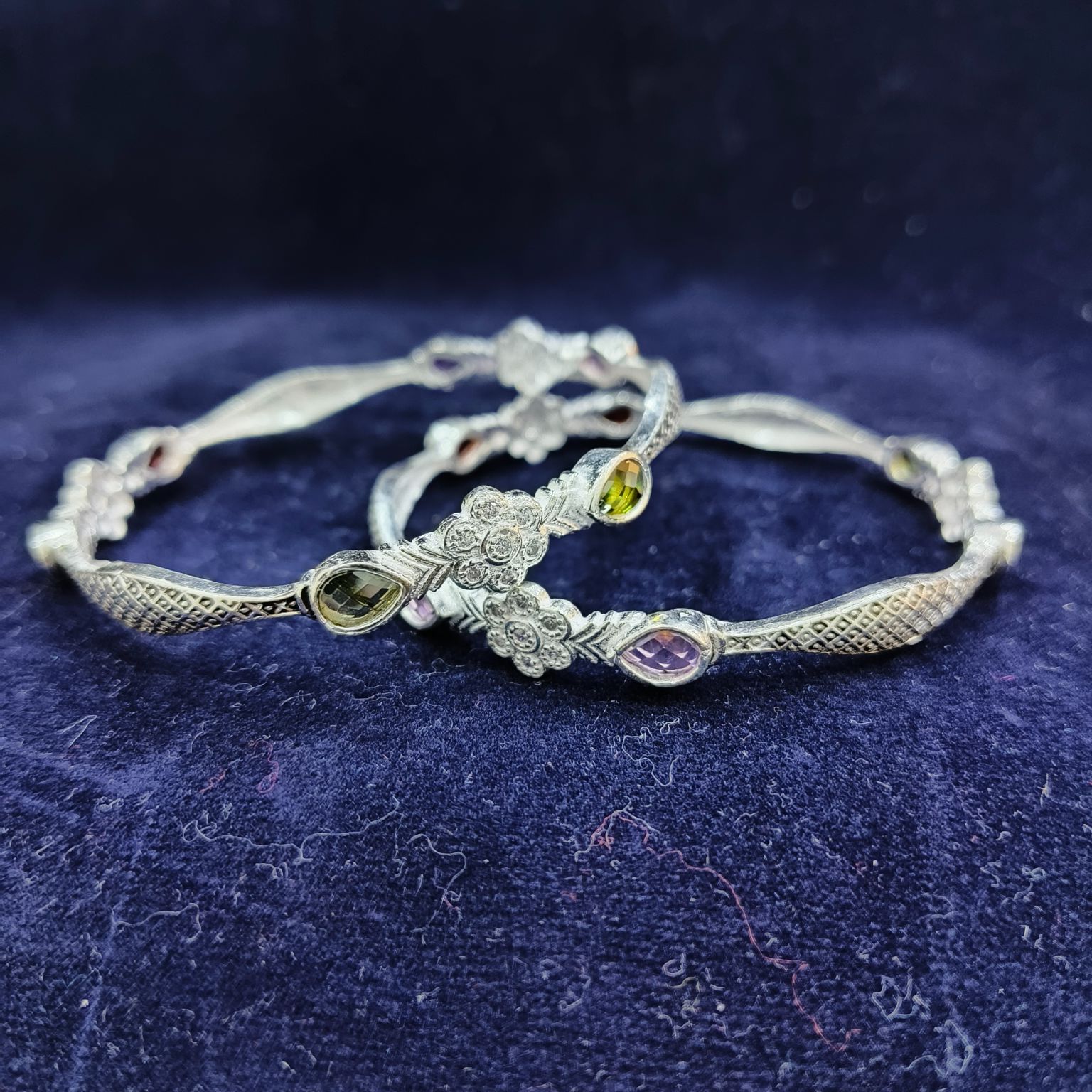 Silver Trending Bangles