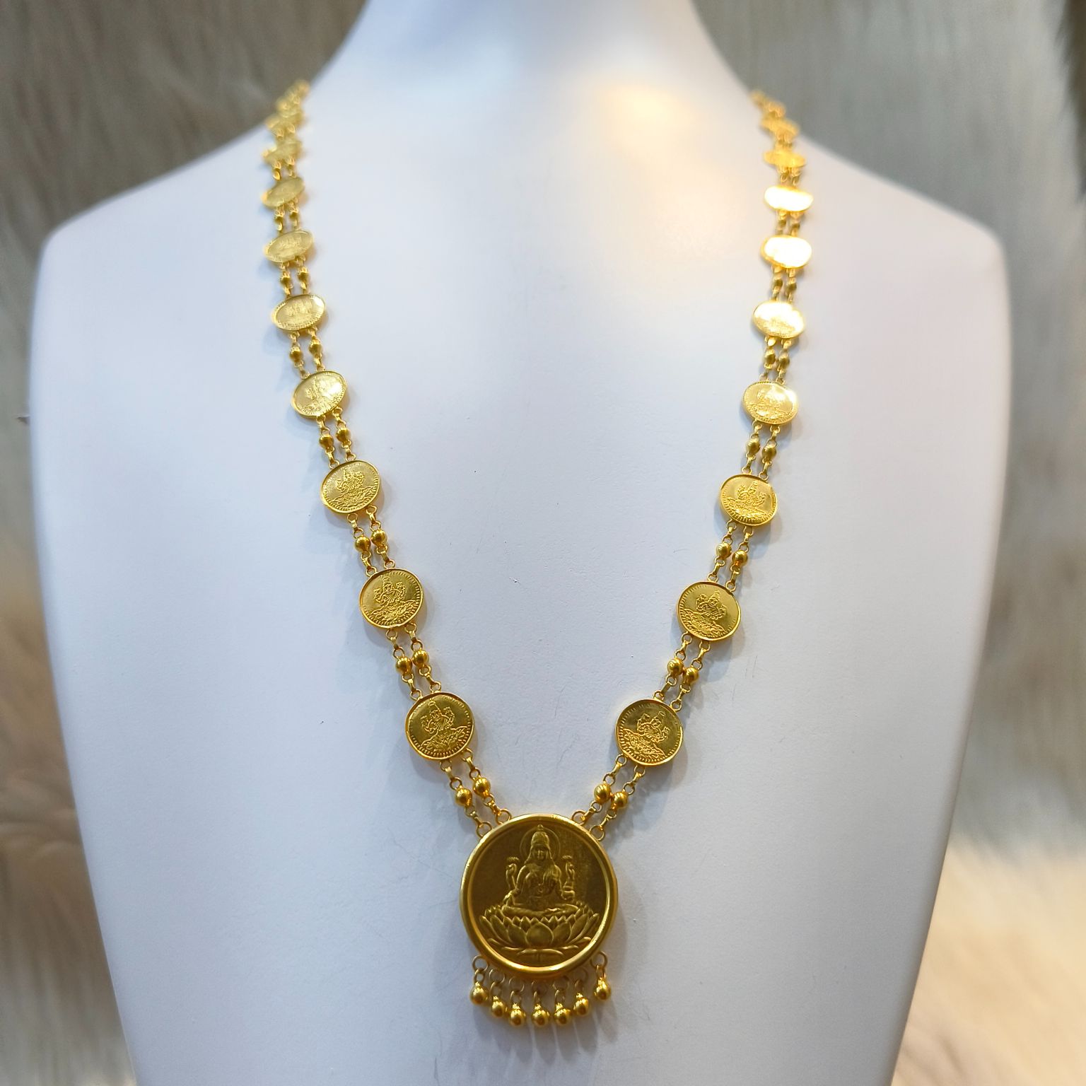 22K Gold Laxmi Coin Necklace For Women