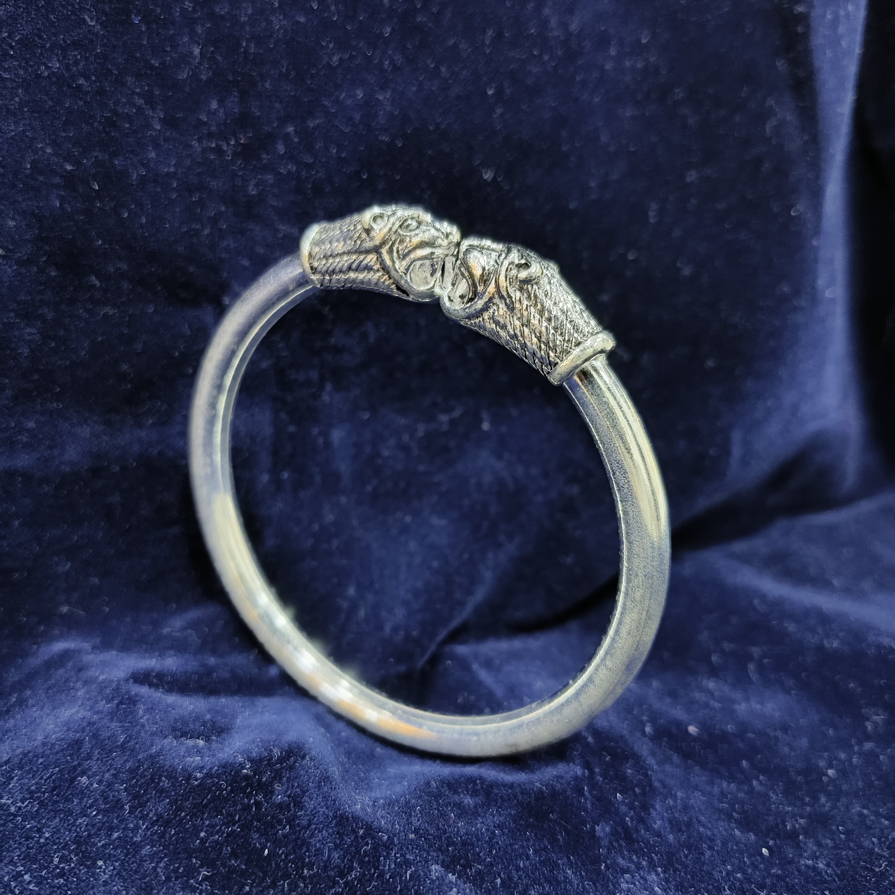 Silver Tiger Design Kada For Men