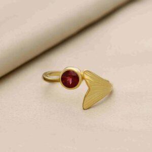 Natural 3 stones red garnet stone ring, oval & round shape gemstone