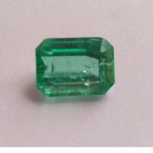 2.87ct emerald-cut green emerald-panna