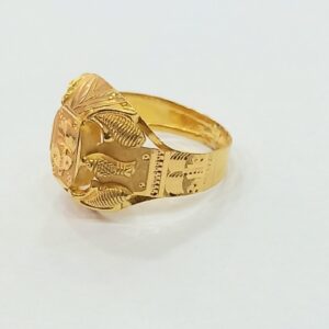 22 K FANCY PLAIN GENTS RING
