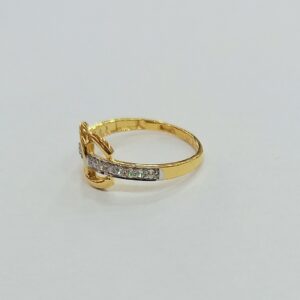 916 HM FANCY DIAMOND LADIES RING