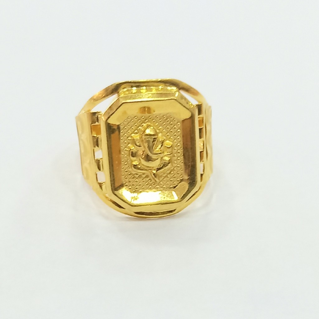 916 HM FANCY GENTS RING