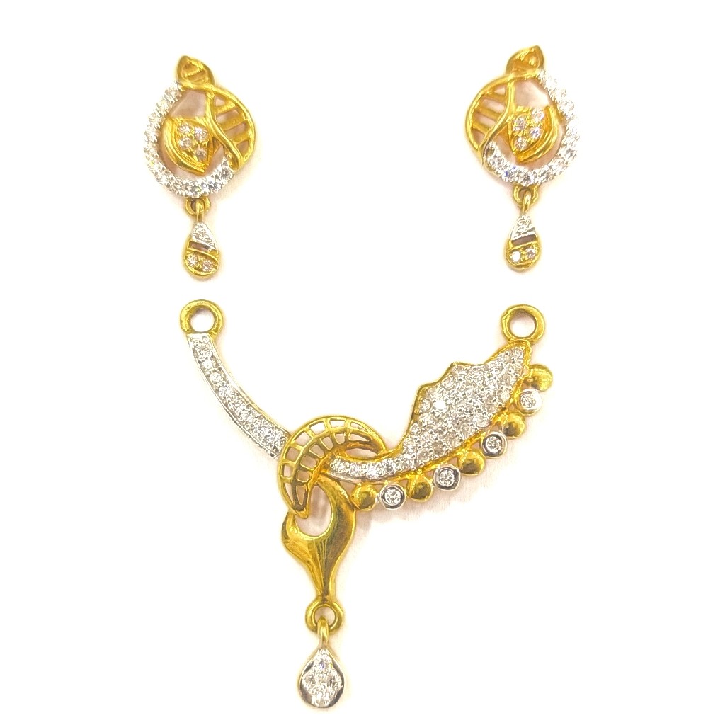 22K GOLD FANCY DAIMOND LADIES MANGALSUTRA PENDANT SET