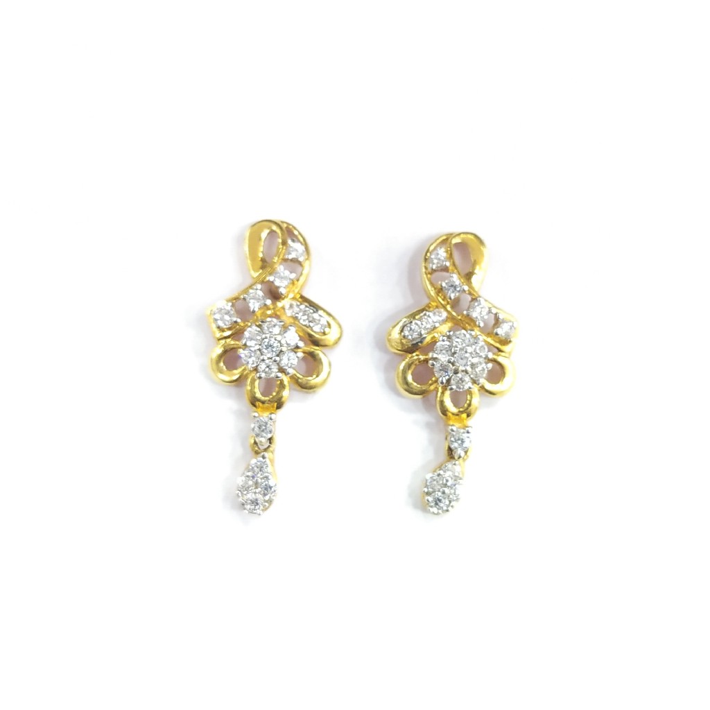 916 GOLD DIAMOND EARRINGS