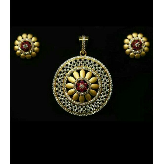 18KT Gold CZ Stylish Pendant With Earrings
