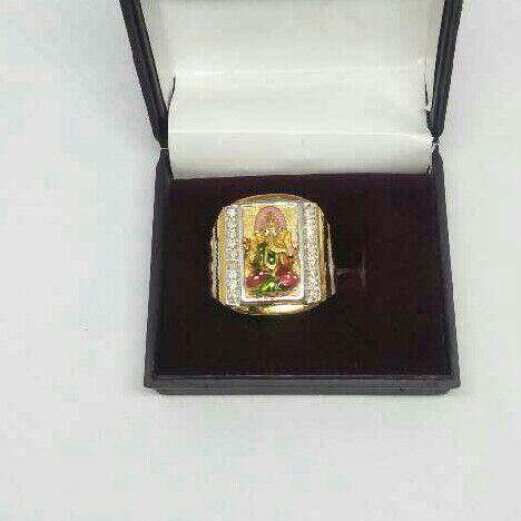 18KT Gold God Ganesha Gents Ring