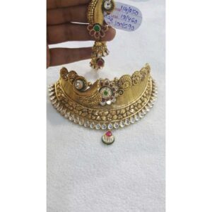 22K / 916 Gold Attractive Bridal Set
