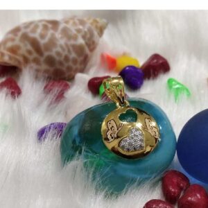 916 Gold Round  Heart Shape Ladies Pendant