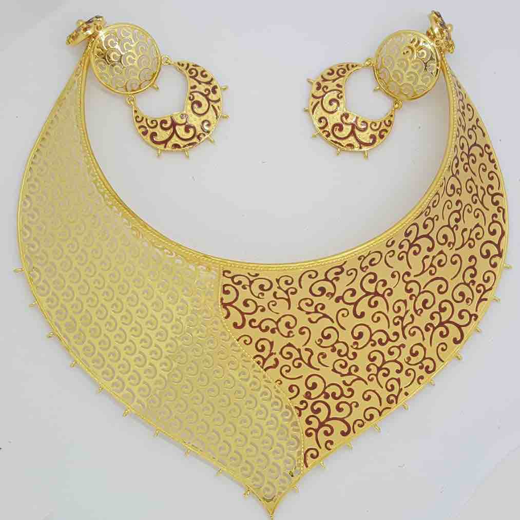 916 Gold Attractive Fusion Chocker