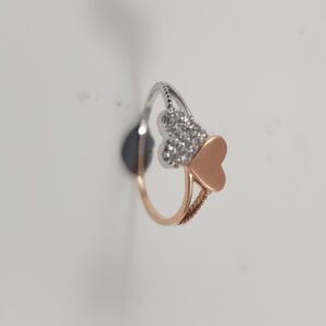 916 Fancy Heart Shaped Diamond Ring
