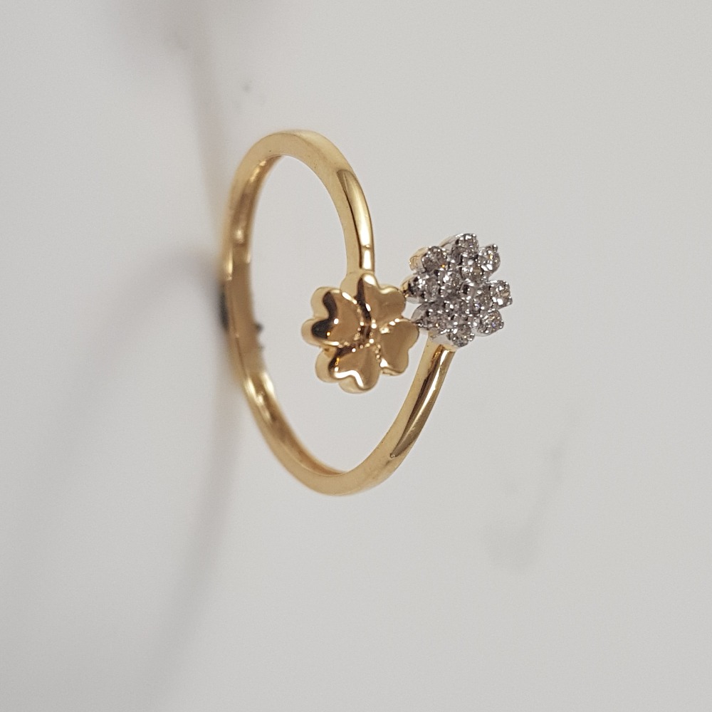 916 Heart Shaped Diamond Ring - Image 3