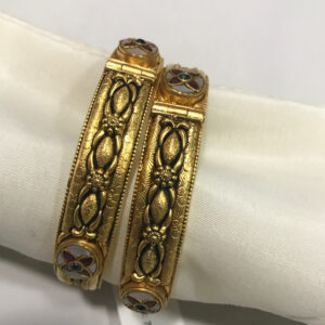 Antique jewellery