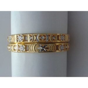 22KT Gold Stylish Bangle For Ladies