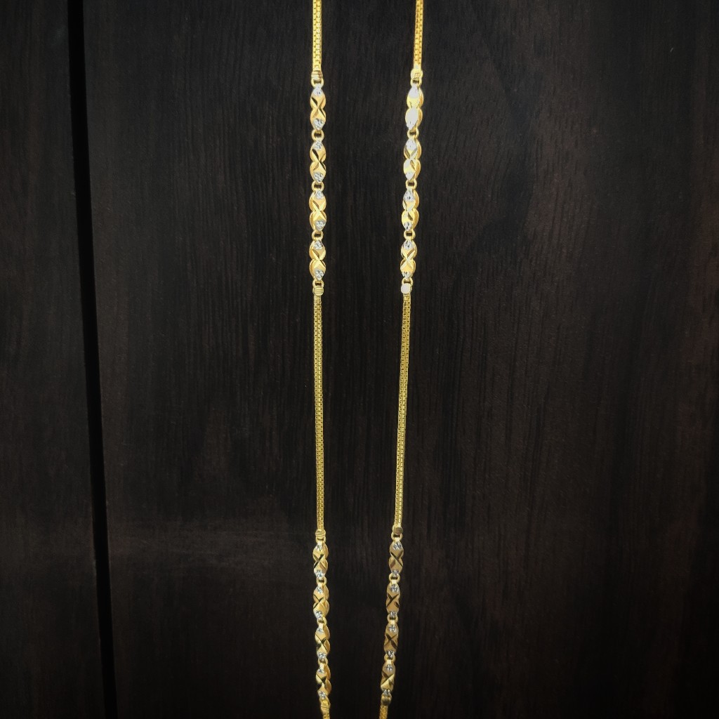 22 carat gold fancy ladies chain