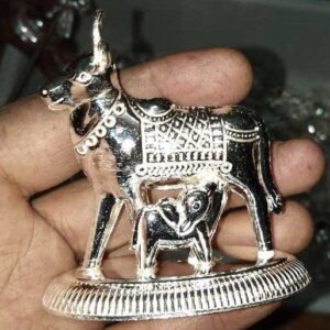 Silver Attractive Vessels